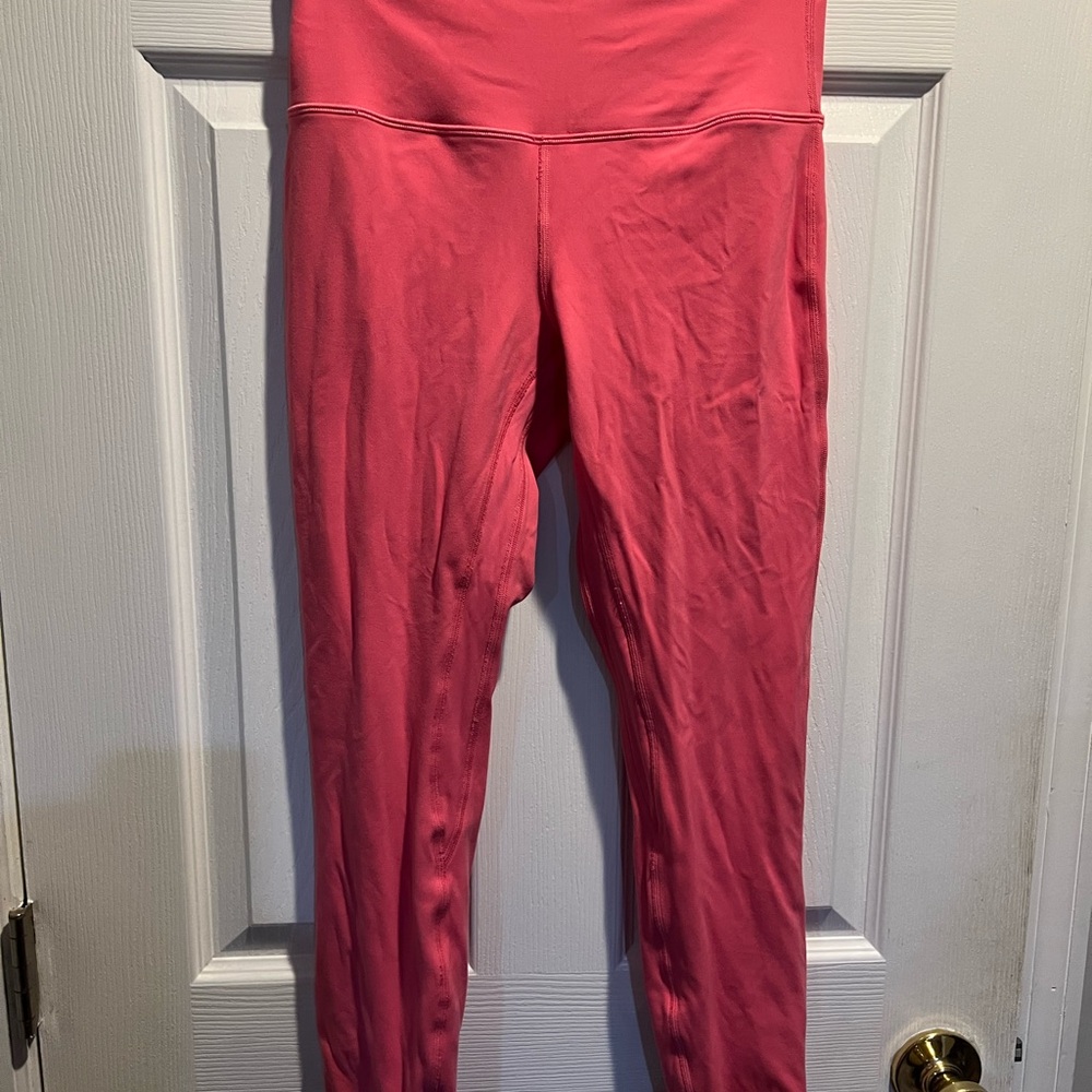 Pink lululemon leggings